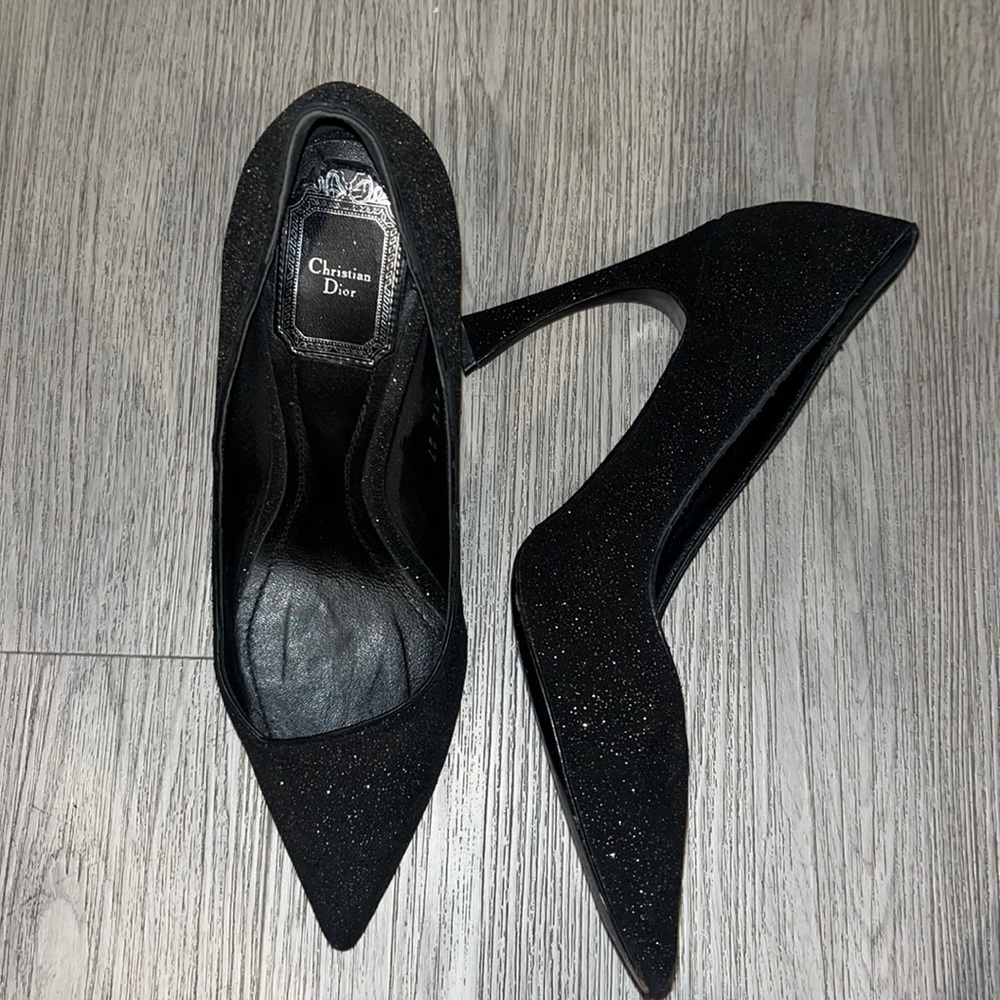 Authentic Christian Dior Heels comes with shoe dust bag.